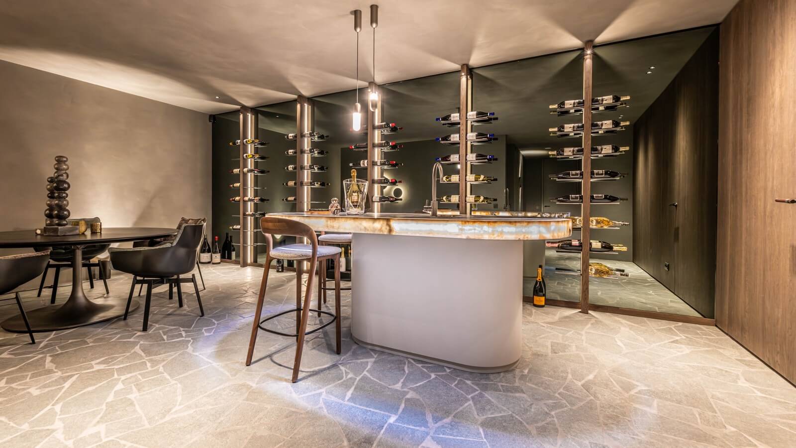 Dynamic Content Image